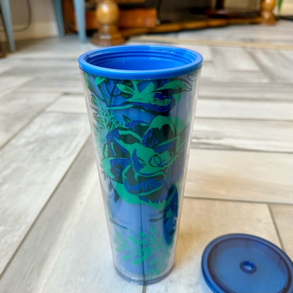 Starbucks 3 D blue glitter roses cold beverage cup, green floral 24 oz - Picture 6 of 9
